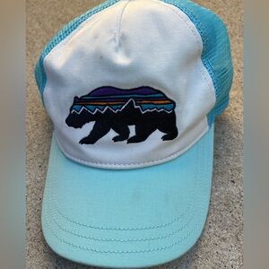 Women's Patagonia Snapback Hat Teal Bear Logo One Size Grizzly Outdoor Camp Hike